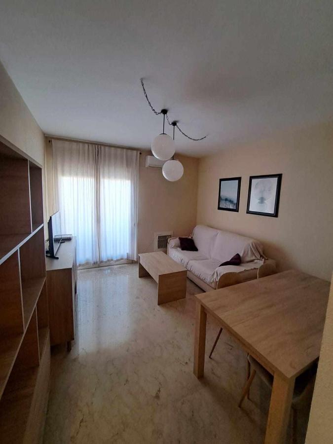 Universidad 2 By Shouthern Rooms Jaén Екстериор снимка